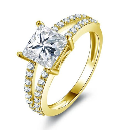 Elegant Moissanite Engagement Gold Rings, 2.0 Carat. Princess Cut.