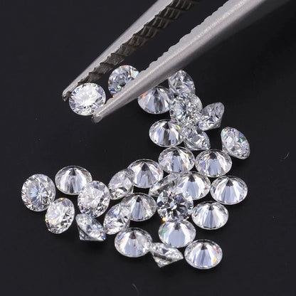 Moissanite en vrac de taille ronde cultivée en laboratoire. 5 pièces. Vente en gros.