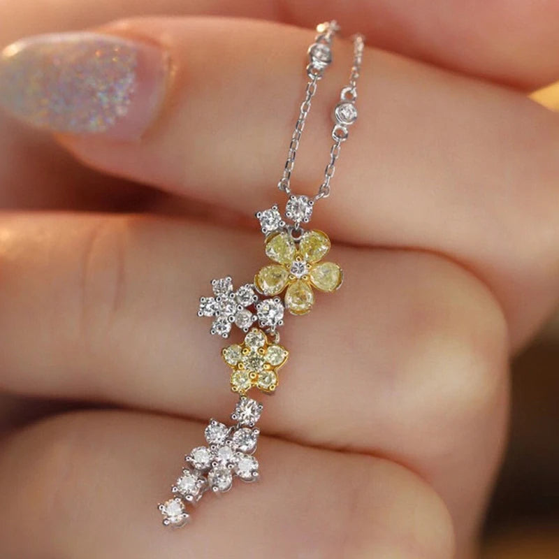 Elegant Diamond Necklaces. Yellow and White Natural Diamonds.