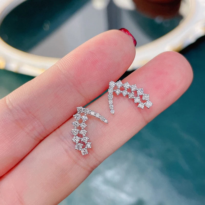 Natural Diamond Earrings. 0.80 Carat. Fine Diamond Jewelry.