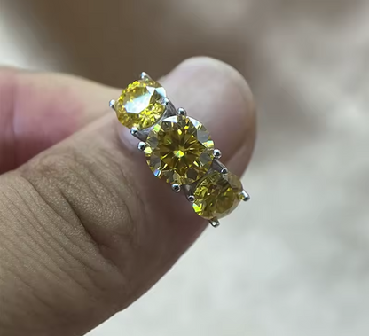 4.0 Carat. D VVS1. Moissanite Diamond Rings. 18K White Gold Plated Silver.