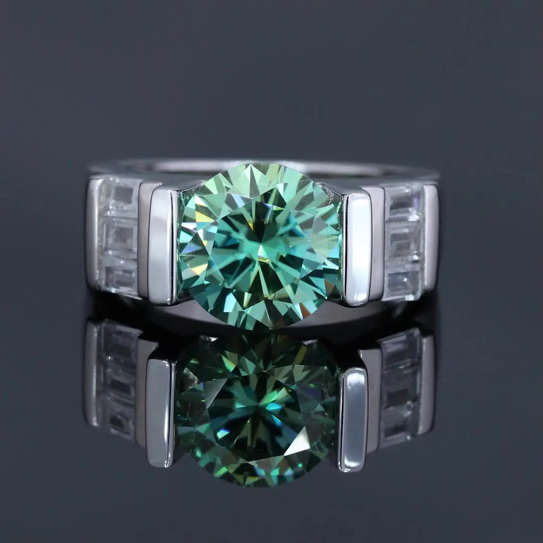 Unisex green moissanite diamond ring perfect for men and women
