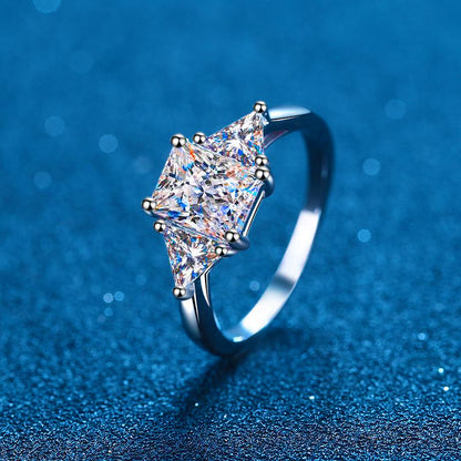 3 Stones ring 3-carat emerald-cut D color VVS1 moissanite engagement rings