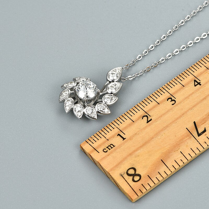 Moissanite diamond necklaces