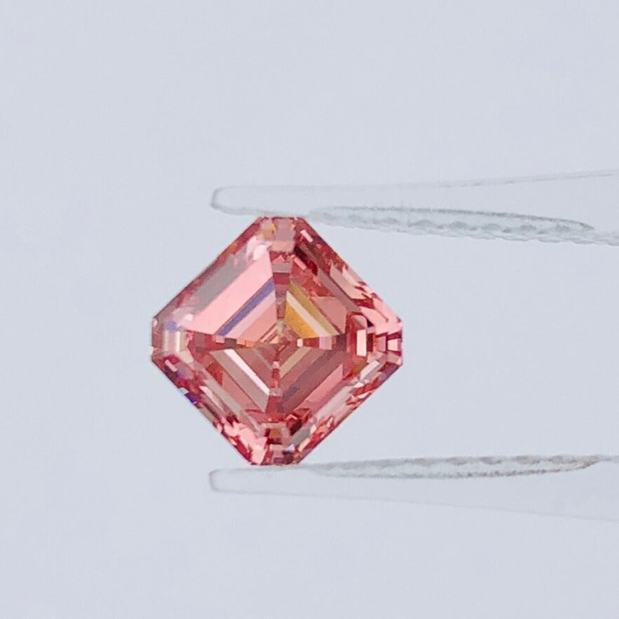 Fancy Deep Pink Diamond