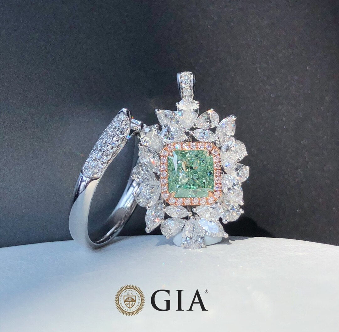Fancy Light Green Diamond Engagement Rings. Luxury Diamond Jewelry.