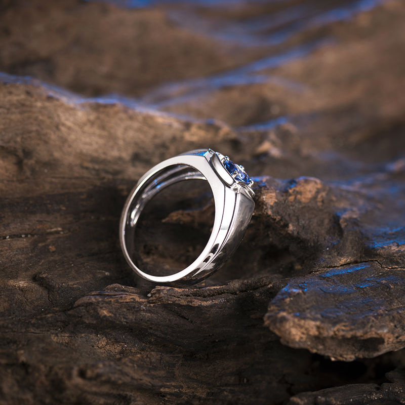 Men's natural sapphire rings online