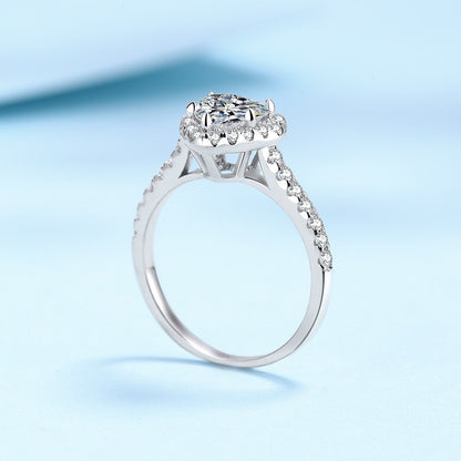 Heart-shaped 1-carat moissanite rings