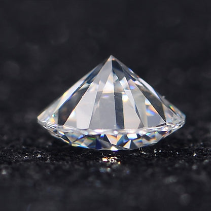 Genuine Moissanite Gemstones. 2.0 Carat. D VVS1.