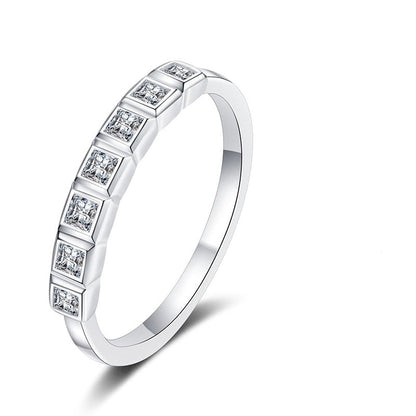 Excellent moissanite diamond ring