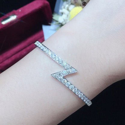 Natural Diamond Bangle. 2.20 Carat. 18K White Gold