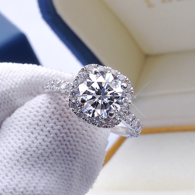 Discover Our Exquisite Diamond & Moissanite Jewelry – VK. Diamonds