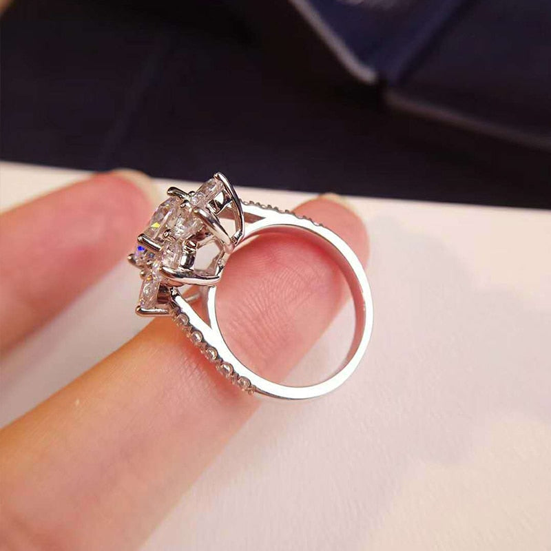 Real moissanite diamond luxury sun flower ring 2 carat