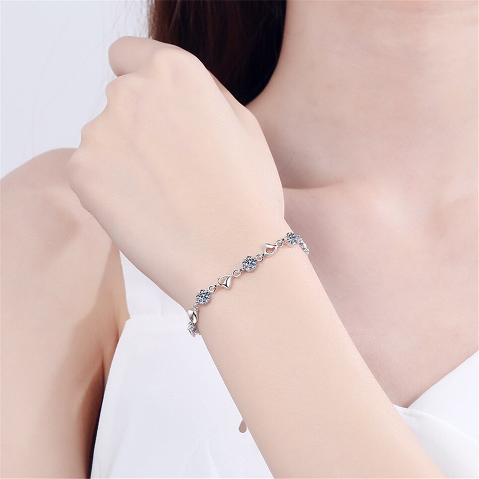 Heart-Shaped Bracelets. Genuine Moissanite Bracelets. 3.50 Carat. D VVS1.