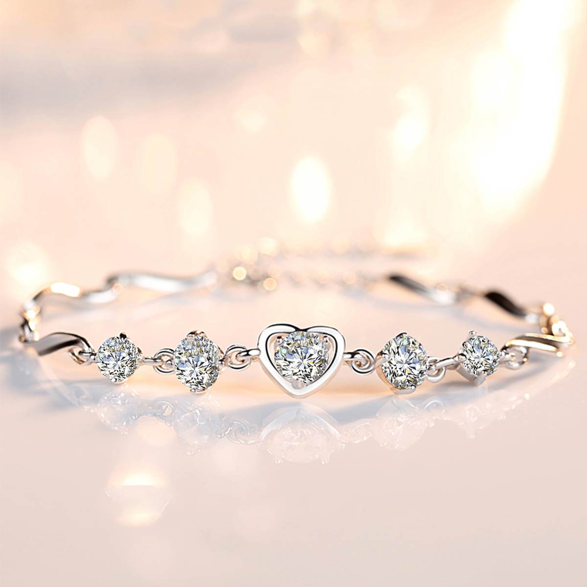 Moissanite Bracelets. 5 pcs Moissanite Stones. D VVS1.