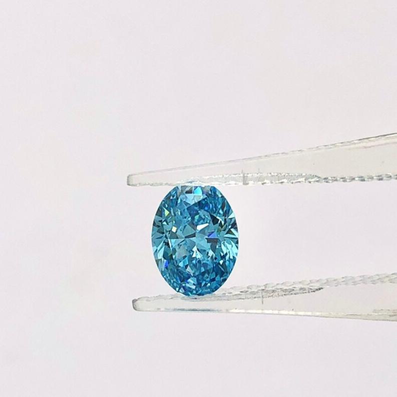 Fancy Intense Greenish Blue. Oval Cut. Lab-Grown Diamond. – VK