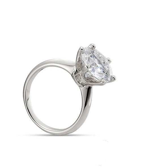 Moissanite Engagement Rings. 2.0 to 5.0 Carat. D VVS1. Certified.