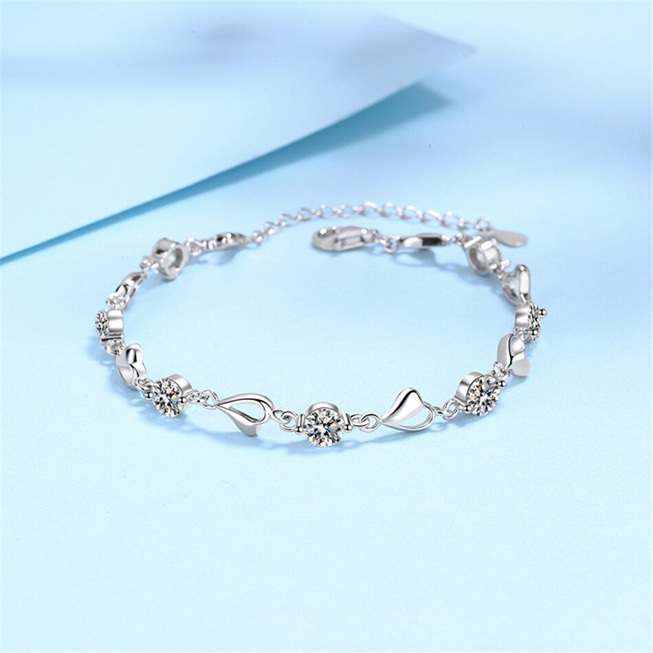 Heart-Shaped Bracelets. Genuine Moissanite Bracelets. 3.50 Carat. D VVS1.