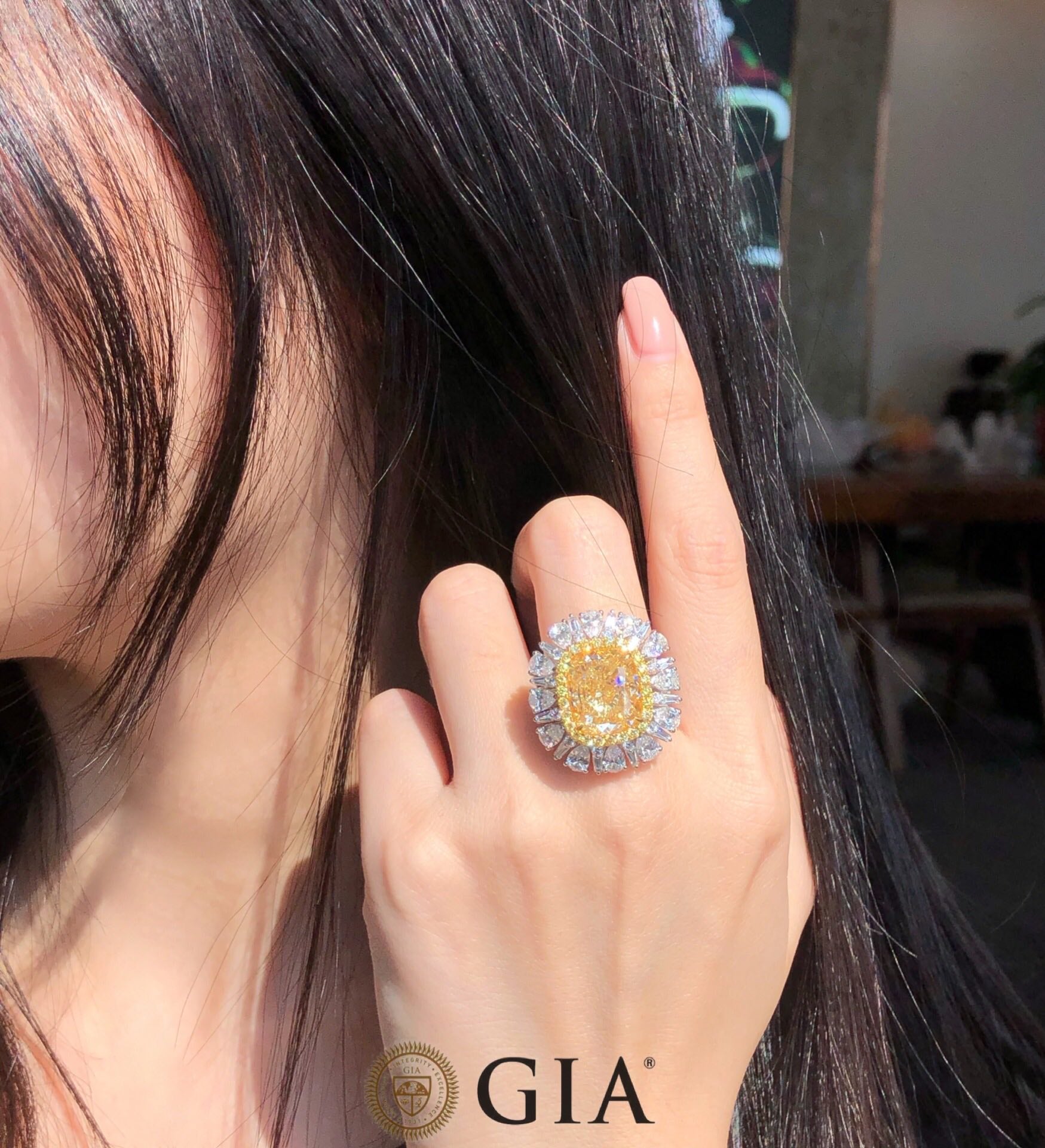 Bague Victorienne En Or Jaune 18k Avec Diamant De 3,6 Carats Bague Victorienne En Or Jaune 18k Avec Diamant De 3,6 Carats