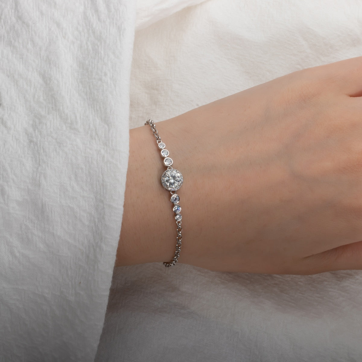 Moissanite Diamond Bracelets. 1.0 Carat. D VVS1. Adjustable Size.