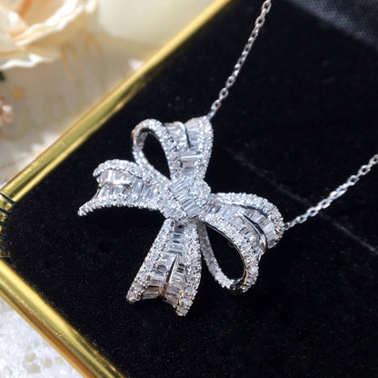 Elegant Diamond Necklace. 1.0 Carat Natural Diamonds.